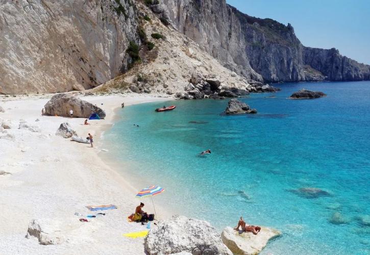Διακοπές στην άκρη της Ελλάδας: 5 νησιά για απόλυτη χαλάρωση