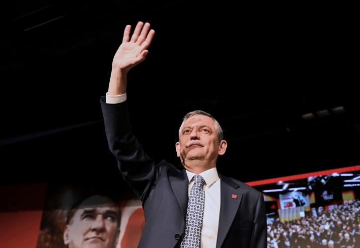 Τουρκία: Καταγγελία Οζέλ για σχέδιο εξουδετέρωσης του CHP - Ο Κιλιτσντάρογλου προαναγγέλλει διαγραφές