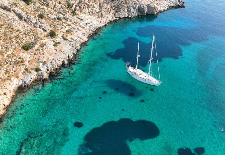Τα πιο γαλήνια ελληνικά νησιά που αξίζει να επισκεφτείς, σύμφωνα με τους Times