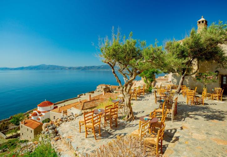 Τρία γραφικά ψαροχώρια γύρω από τη Μονεμβασιά που αξίζει να ανακαλύψετε
