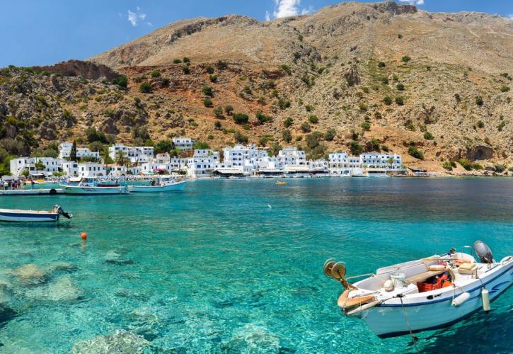 Λουτρό Χανίων: Καρτ ποστάλ από τη νότια Κρήτη