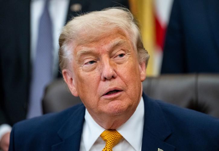 O Τραμπ συγχαίρει τον «νέο πρόεδρο» της Κολομβίας: «Μπράβο, Τίγρη!»
