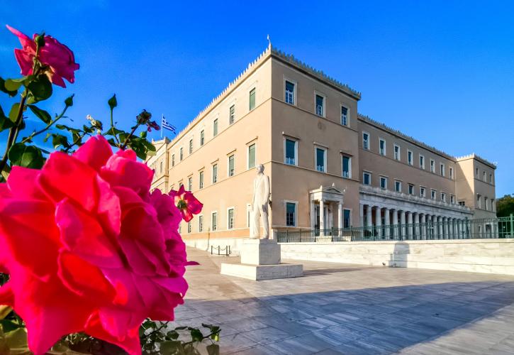Συνταγματική Αναθεώρηση: Κατατέθηκε στη Βουλή η πρόταση της ΝΔ - Οι βασικοί άξονες