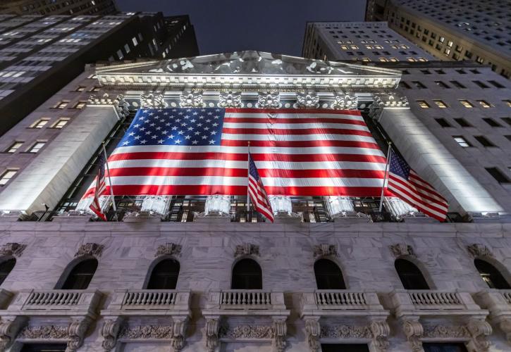 Σε πολυετή υψηλά το πρώτο εξάμηνο και το Q2 η Wall Street - Νέο ρεκόρ για Dow Jones