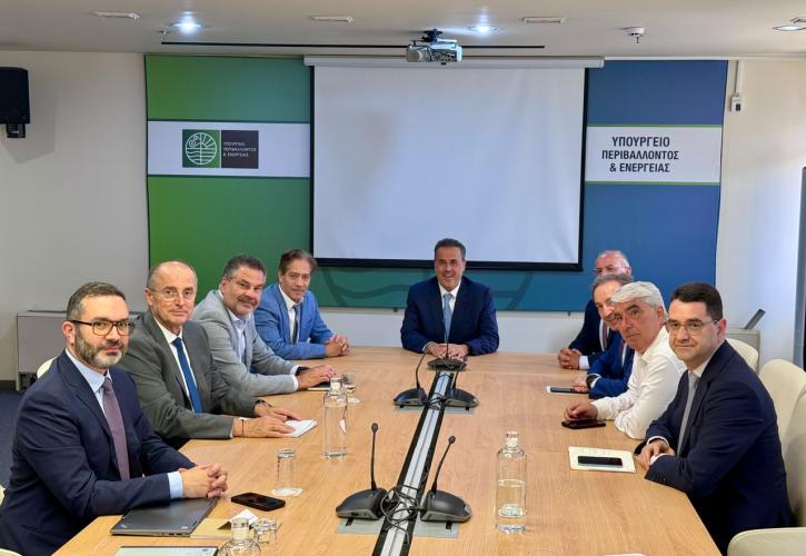 Η μεταρρύθμιση για διαχείριση υδάτων στην συνάντηση Παπασταύρου με βουλευτές της ΝΔ