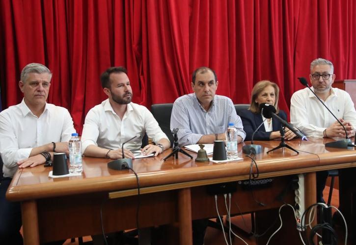 Φωτιά στο Ωραιόκαστρο: 5 εκατ. ευρώ για αποκατάσταση υποδομών και αρχικό επίδομα στους πληγέντες