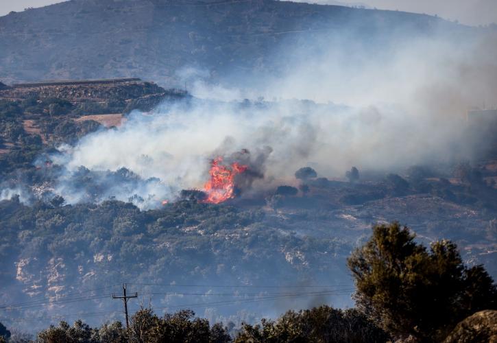 Πύρινος εφιάλτης στο Ρέθυμνο: Μάχη σε Πάρο και Άνδρο - Μπαράζ εκκενώσεων