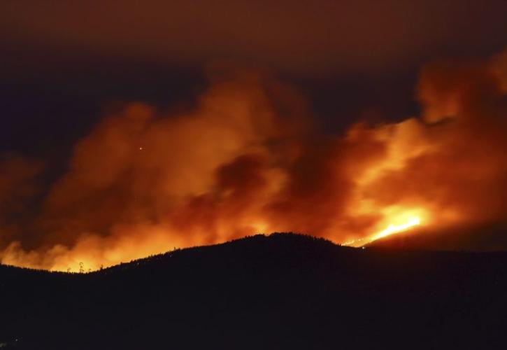 Πύρινος εφιάλτης σε Γαλλία και Ισπανία - Πάνω από 220.000 οι εκτοπισμένοι