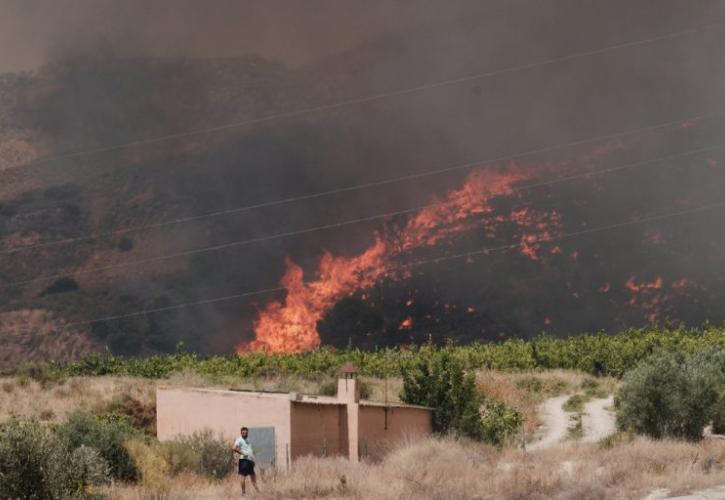 Επιστρέφουν στα σπίτια τους 44.000 Ισπανοί που είχαν απομακρυνθεί εξαιτίας των πυρκαγιών