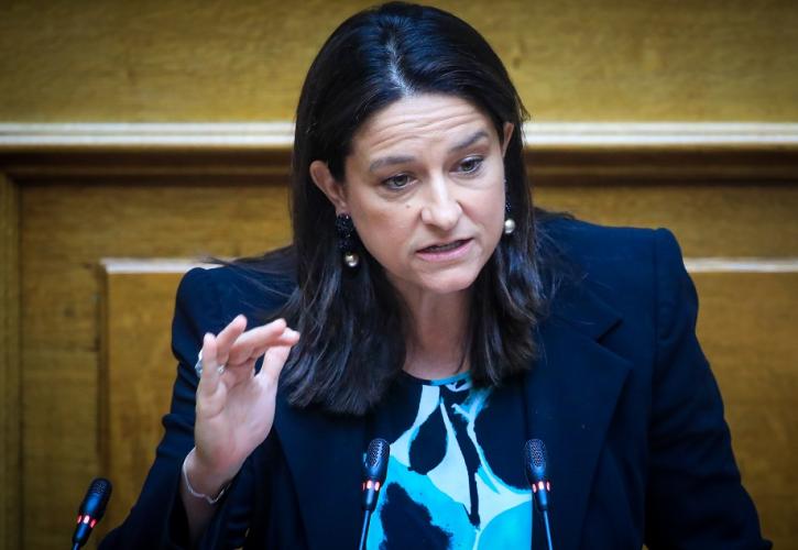 Ποιο «49%» διεκδικεί η ΝΔ - Η Ντόρα «αλλάζει» τον Αβραμόπουλο - Το «μηδέν» του Γεωργούλη