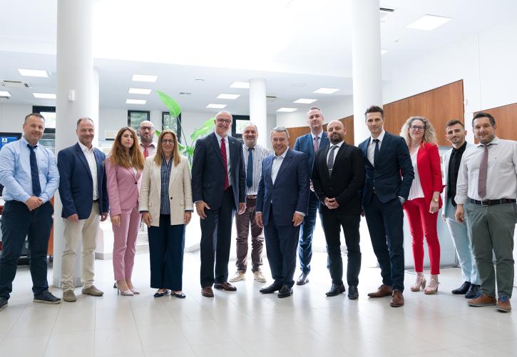 Alpha Bank: Περιοδεία Ψάλτη στην Κ. Μακεδονία - Επιχειρηματικότητα και παιδεία στο επίκεντρο