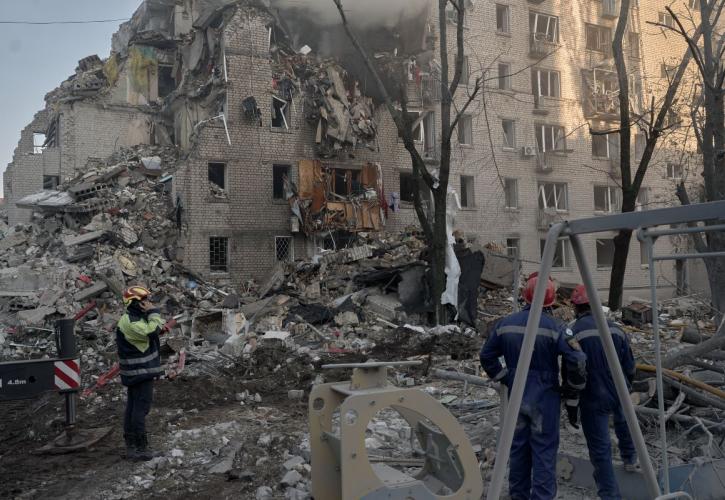 Κίεβο: Τουλάχιστον 11 νεκροί και βαριές ζημιές σε πολυκατοικίες - Η Ρωσία κατέρριψε πάνω από 500 drones
