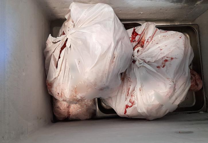 Νέο «μπλόκο» της Περιφέρειας Αττικής σε 6,2 τόνους ακατάλληλων τροφίμων ζωικής προέλευσης