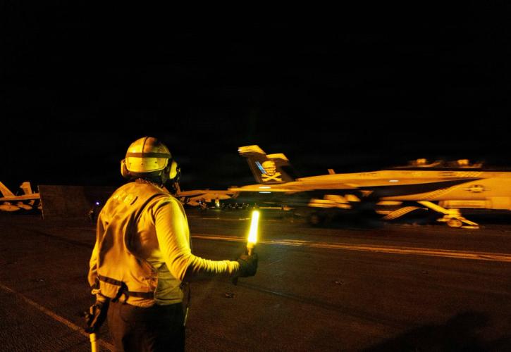 Νέο κύμα αμερικανικών επιθέσεων στο Ιράν - Τραμπ: «Θέλουν πάρα πολύ μία συμφωνία»
