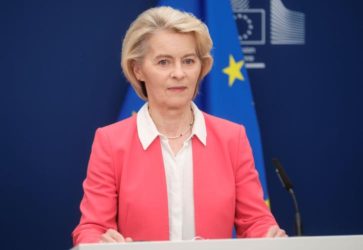 Λάιεν: Πρόταση για περιορισμό πρόσβασης των παιδιών στα social media μετά το καλοκαίρι