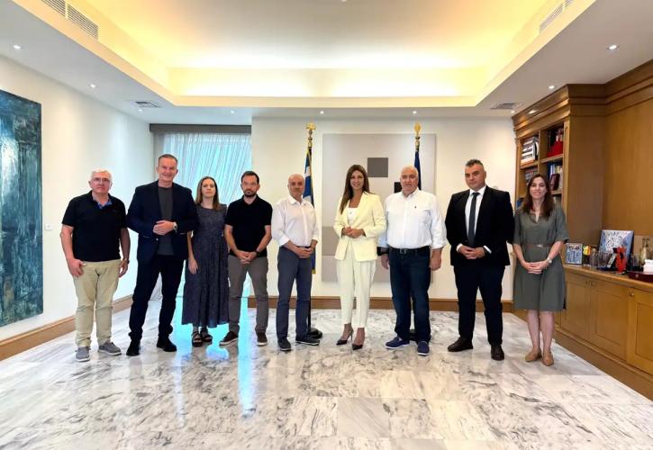 Συνάντηση Ζαχαράκη με το ΔΣ του Ινστιτούτου Εκπαιδευτικής Πολιτικής