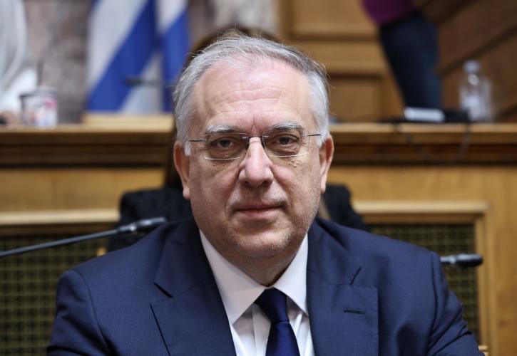 Θεοδωρικάκος: Να υπερβούμε την κομματική αντιπαράθεση σε θέματα προστασίας καταναλωτών