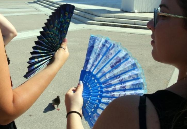 Πυρκαγιές σε Ισπανία και Γαλλία, χαλάζι στα Βαλκάνια: Ο ασταθής καιρός συνεχίζεται στην Ευρώπη