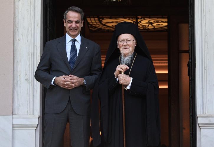 Η πρόσκληση Μητσοτάκη, ο Χατζηδάκης στα Ανώγεια και η «επιστροφή» του ΣΥΡΙΖΑ