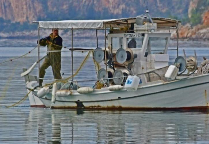 Δεύτερη πηγή εισοδήματος για τους επαγγελματίες ψαράδες ο αλιευτικός τουρισμός