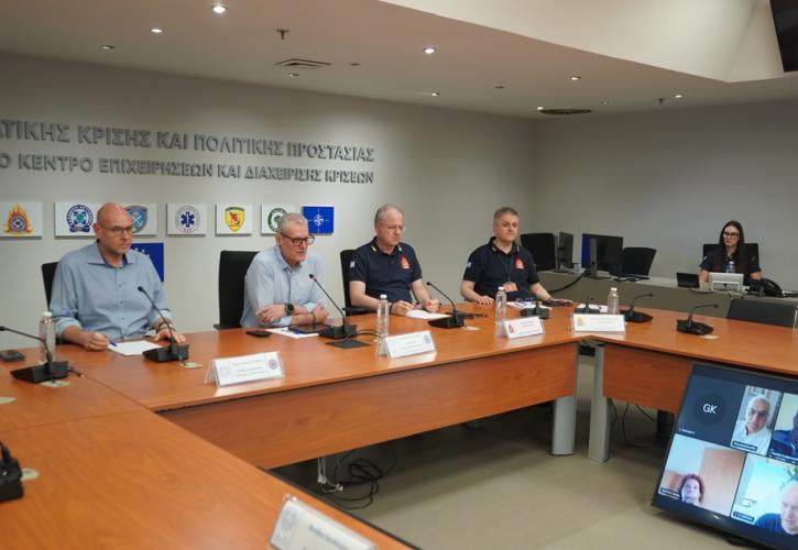 Συνεδρίασε η Επιτροπή Εκτίμησης Κινδύνου - Παραμένουν οι θυελλώδεις άνεμοι και το Σάββατο