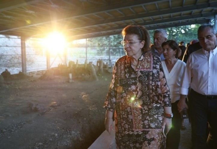 Μενδώνη: Η Αμφίπολη εξελίσσεται σε διεθνή αρχαιολογικό προορισμό