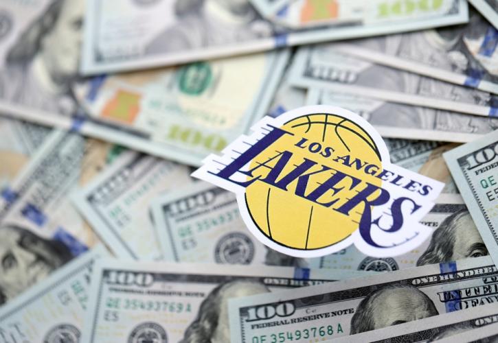 NBA: Πουλήθηκαν οι Λέικερς για πάνω από 12 δισ. δολάρια