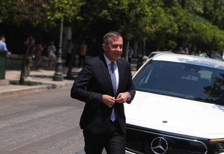 Χατζηβασιλείου: Δεν απαιτείται άδεια για την πόντιση του καλωδίου με βάση το Διεθνές Δίκαιο