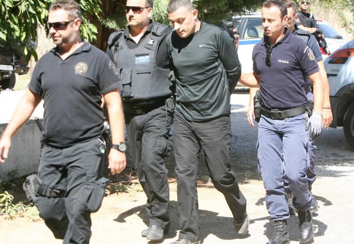 Δραπέτης κηρύχθηκε από τις αρχές ο Αλκέτ Ριζάι