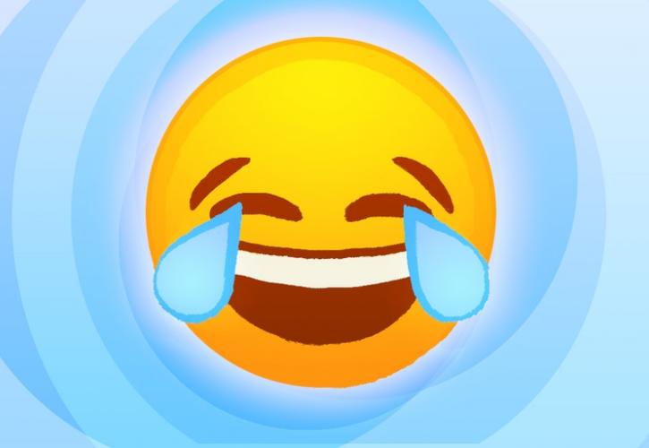 Ένα emoji που... δακρύζει από χαρά η νέα «Λέξη της Χρονιάς»