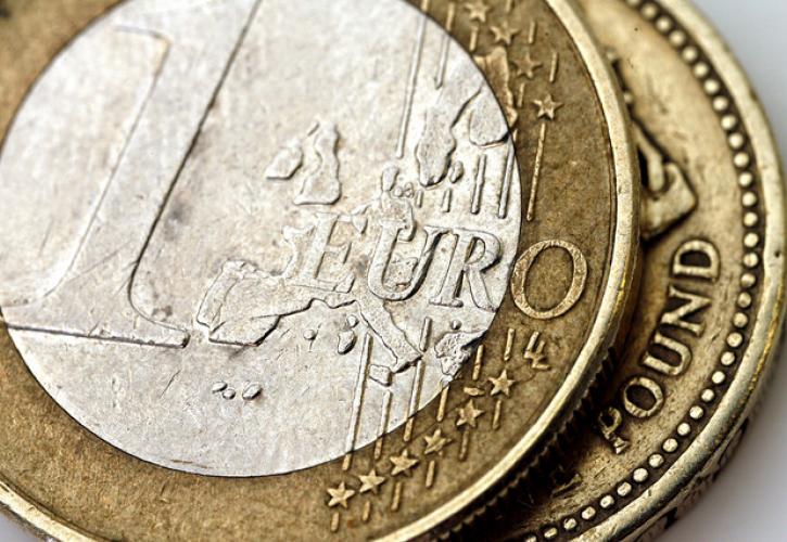 Τρεις συν μια προβλέψεις για την επόμενη μέρα του ευρώ