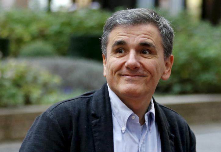 Οι 10 πιο κωμικές γκριμάτσες του Ευκλείδη Τσακαλώτου