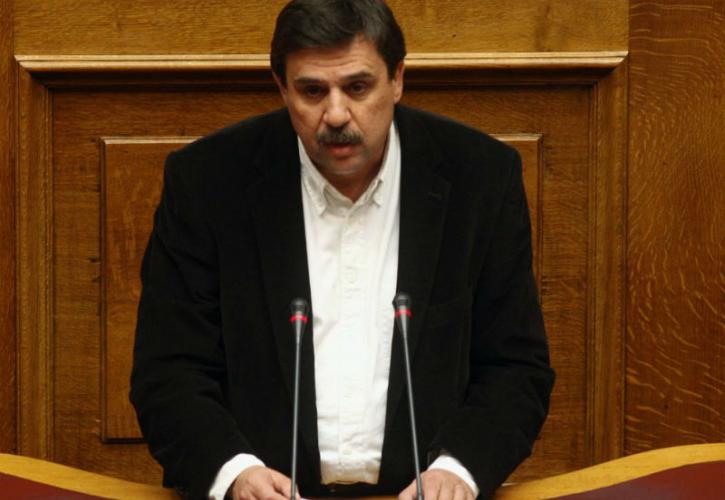 Ξανθός (ΣΥΡΙΖΑ): «Τεράστια νομική και πολιτική ήττα» για την κυβέρνηση η απόφαση ΣτΕ περί αναστολών εργασίας στο ΕΣΥ