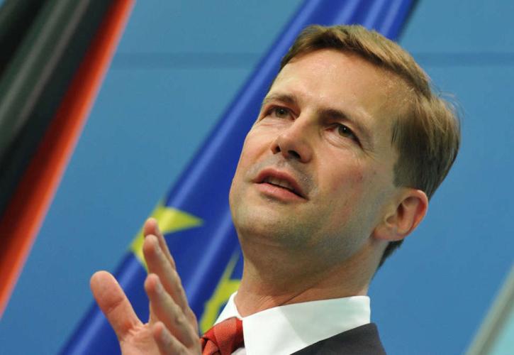 Seibert: «Θεμελιωμένη» η συμμετοχή του ΔΝΤ στο πρόγραμμα