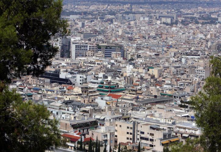 Νέες αντικειμενικές: «Μαχαίρι» σε επιδόματα, «φωτιά» σε φόρους