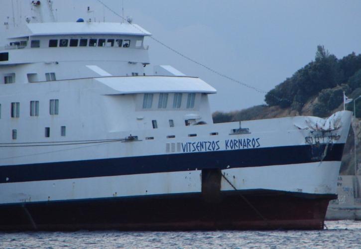 Το «Βιτσέντζος Κορνάρος» προσέκρουσε σε λιμάνι των Χανίων