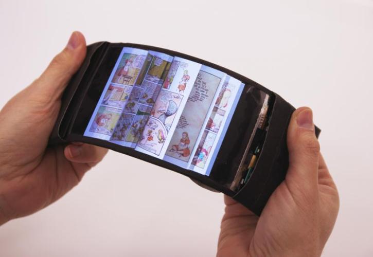 Ήρθε το πρώτο εύκαμπτο smartphone