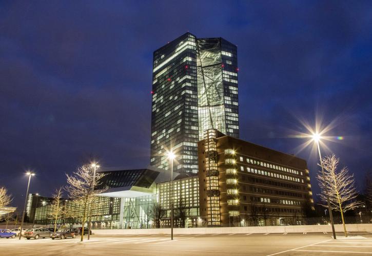 Φ. Λέιν: Η ΕΚΤ κρατάει ανοιχτή την απόφαση για τον ρυθμό αγοράς ομολόγων