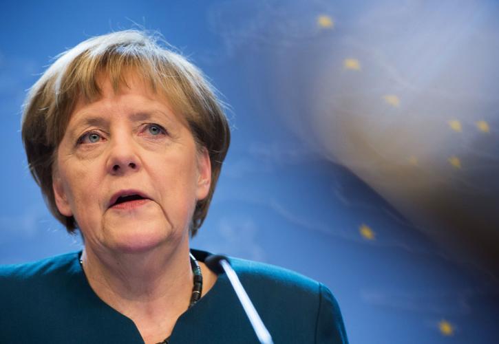 Μέρκελ: Καμία παράταση της προθεσμίας για εκκένωση δεν αποφασίστηκε στη διάσκεψη της G7
