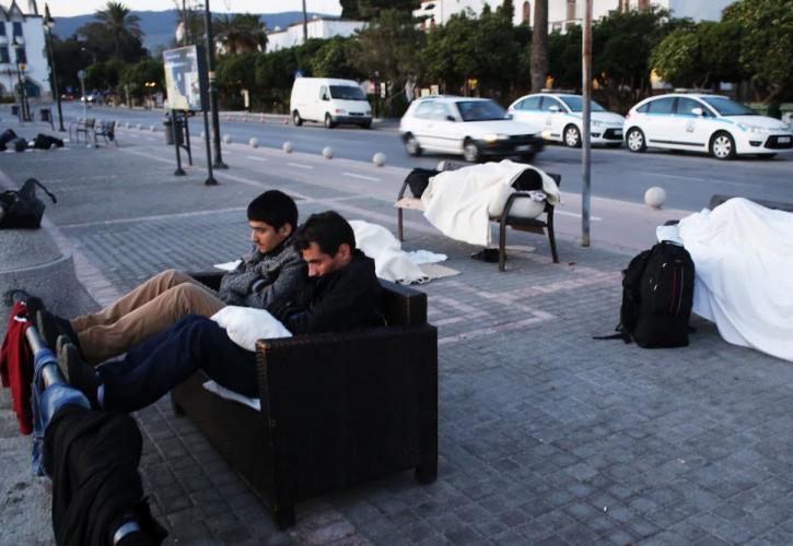Η Ελλάδα ζητά από την ΕΕ να μην σταματήσουν οι απελάσεις μεταναστών στο Αφγανιστάν