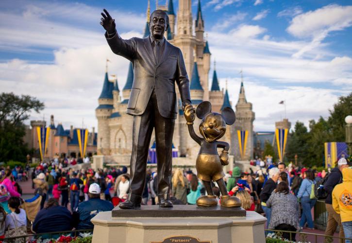 Disney: Σημαντικά πάνω από τις προβλέψεις έσοδα και κέρδη στο δ' τρίμηνο του 2021