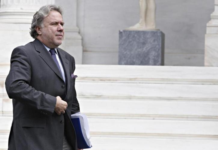 Κατρούγκαλος: Δεν τέθηκε ζήτημα μείωσης συντάξεων