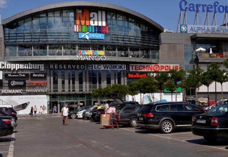 Πωλητήριο στο Carrefour στη Βουλγαρία βάζει η Μαρινόπουλος