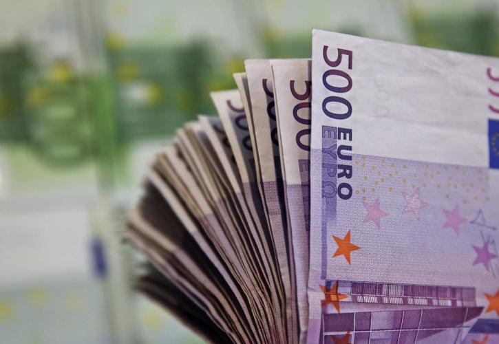 Εφορία: Αυξάνονται οι οφειλέτες του 500αρικου και οι μεγαλοοφειλέτες
