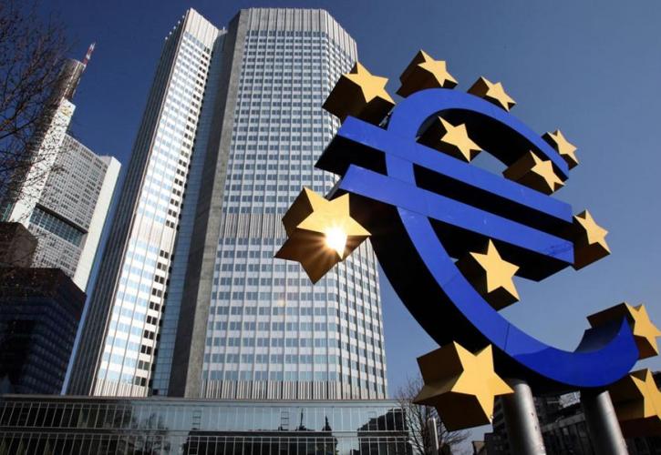 Γερμανία: Απειλή για την σταθερότητα τα χαμηλά επιτόκια της ΕΚΤ 