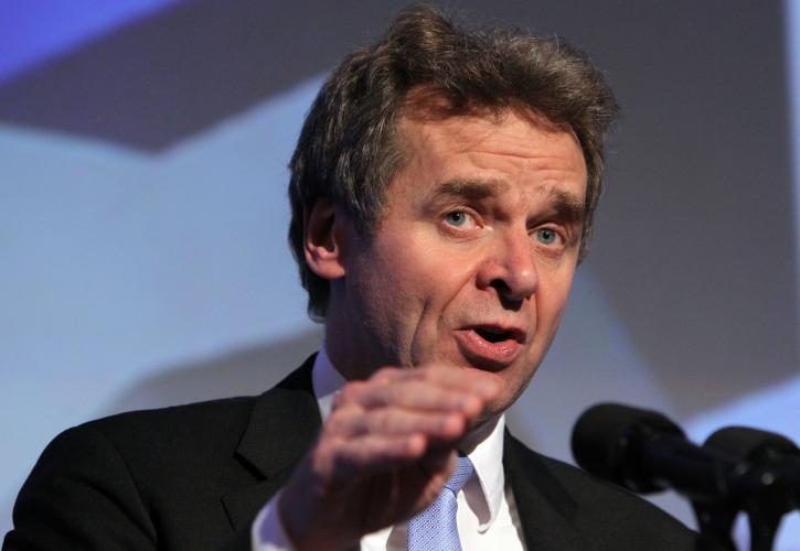 Thomsen: Μειώστε το αφορολόγητο