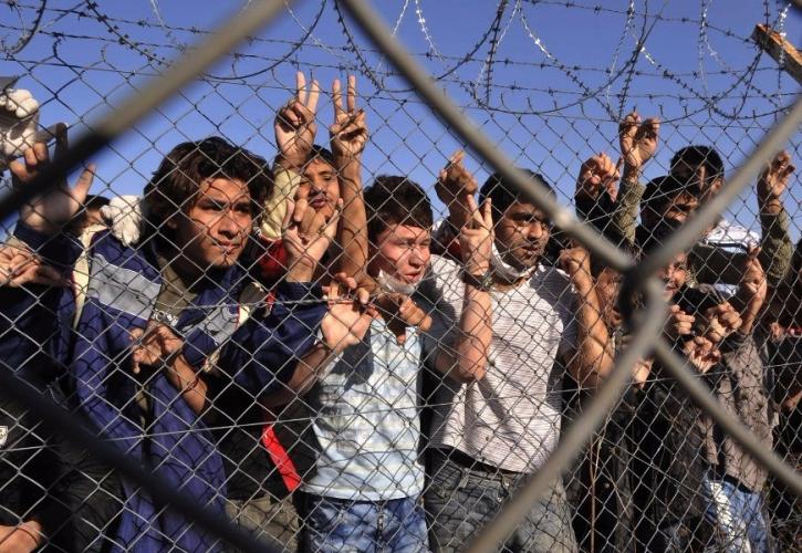 Frontex: Οι προσφυγικές ροές «ευκαιρία» για τους τρομοκράτες