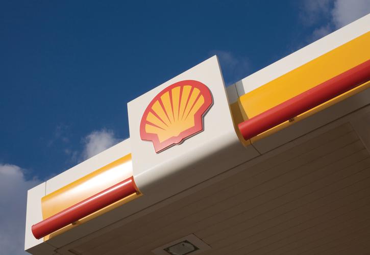 Shell: Κέρδη $3,2 δισ. στο τρίμηνο χάρη στις υψηλότερες τιμές εμπορευμάτων