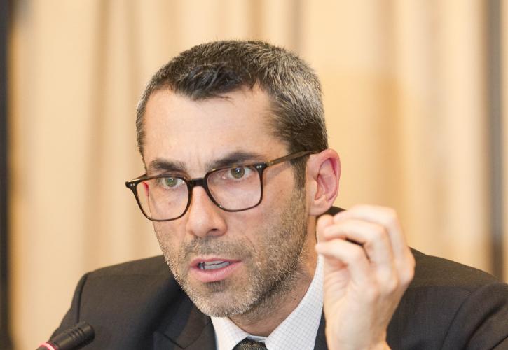 Steven Tobin (ILO): Η ανεργία η μεγάλη απειλή της Ελλάδας