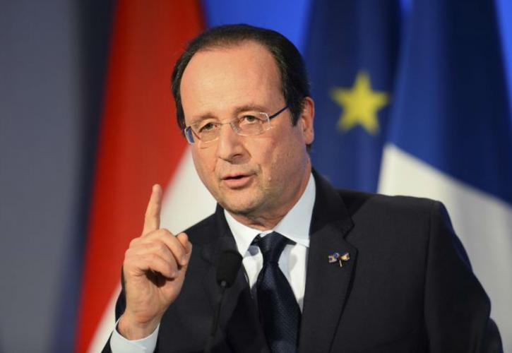 Hollande: Η επίλυση του προσφυγικού είναι συμφέρον όλων